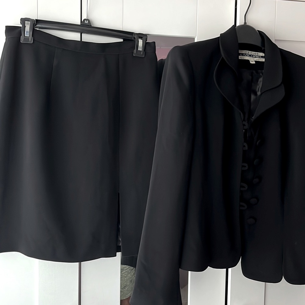 Ice cube by Michael suit black size 10 in excellent condition